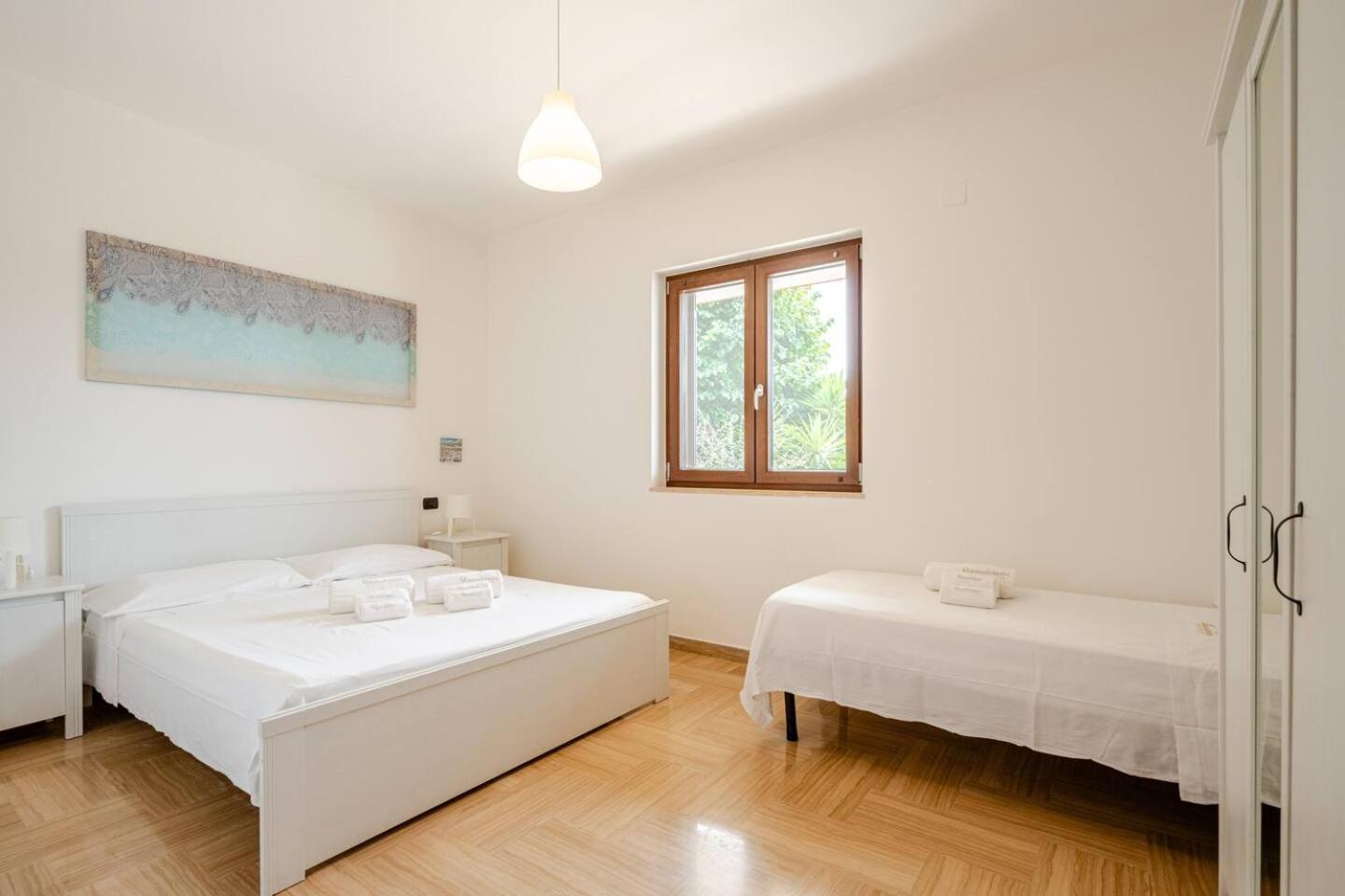 Massaroom Conversano Exterior photo